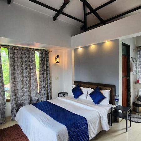 Jaswand Villa Resort Алибаг Экстерьер фото